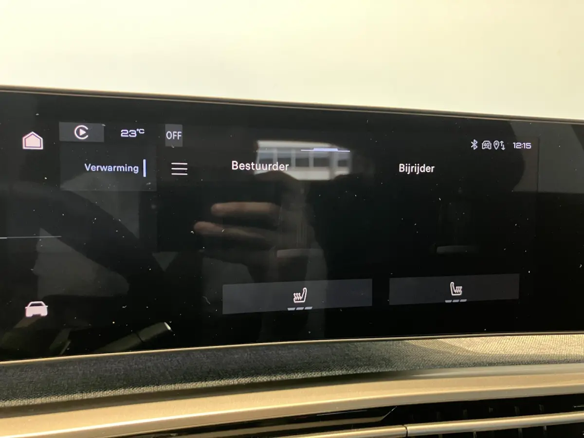 1.2 Hybrid 145 Allure | APPLE CARPLAY & ANDROID AUTO | 360 CAMERA | STOELVERWARMING | DEMO AUTO |