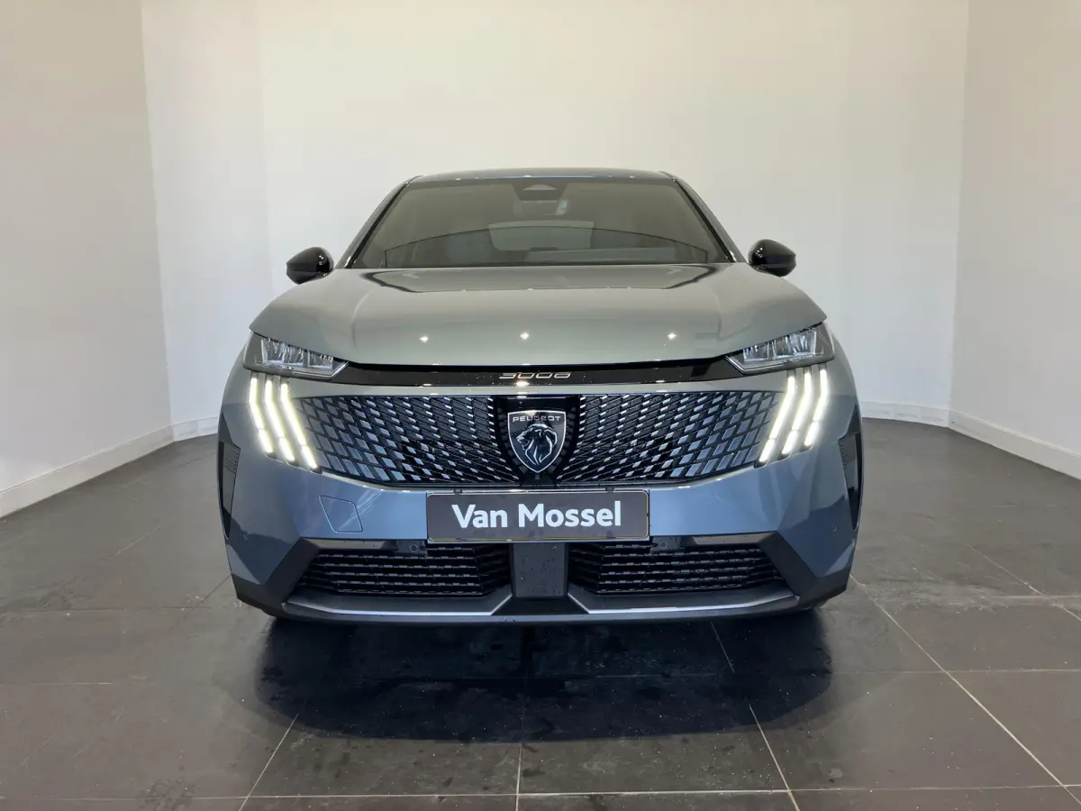 1.2 Hybrid 145 Allure | APPLE CARPLAY & ANDROID AUTO | 360 CAMERA | STOELVERWARMING | DEMO AUTO |