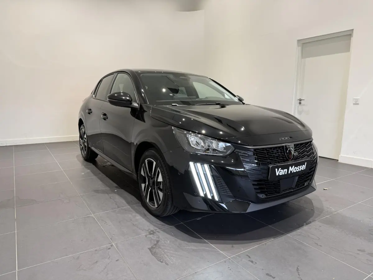 1.2 Hybrid 110 e-DCS6 Allure | APPLE CARPLAY & ANDROID AUTO | CAMERA | DEMO AUTO |