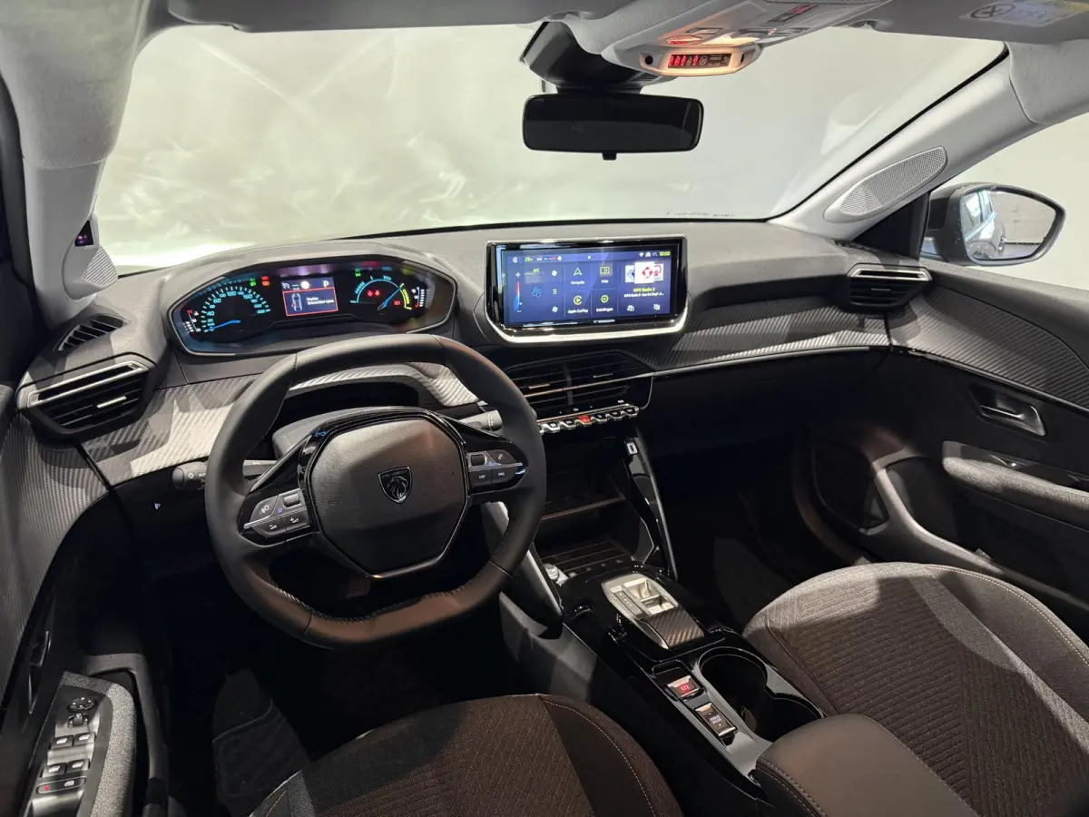 1.2 Hybrid 110 e-DCS6 Business | APPLE CARPLAY & ANDROID AUTO | CAMERA | DEMO AUTO |