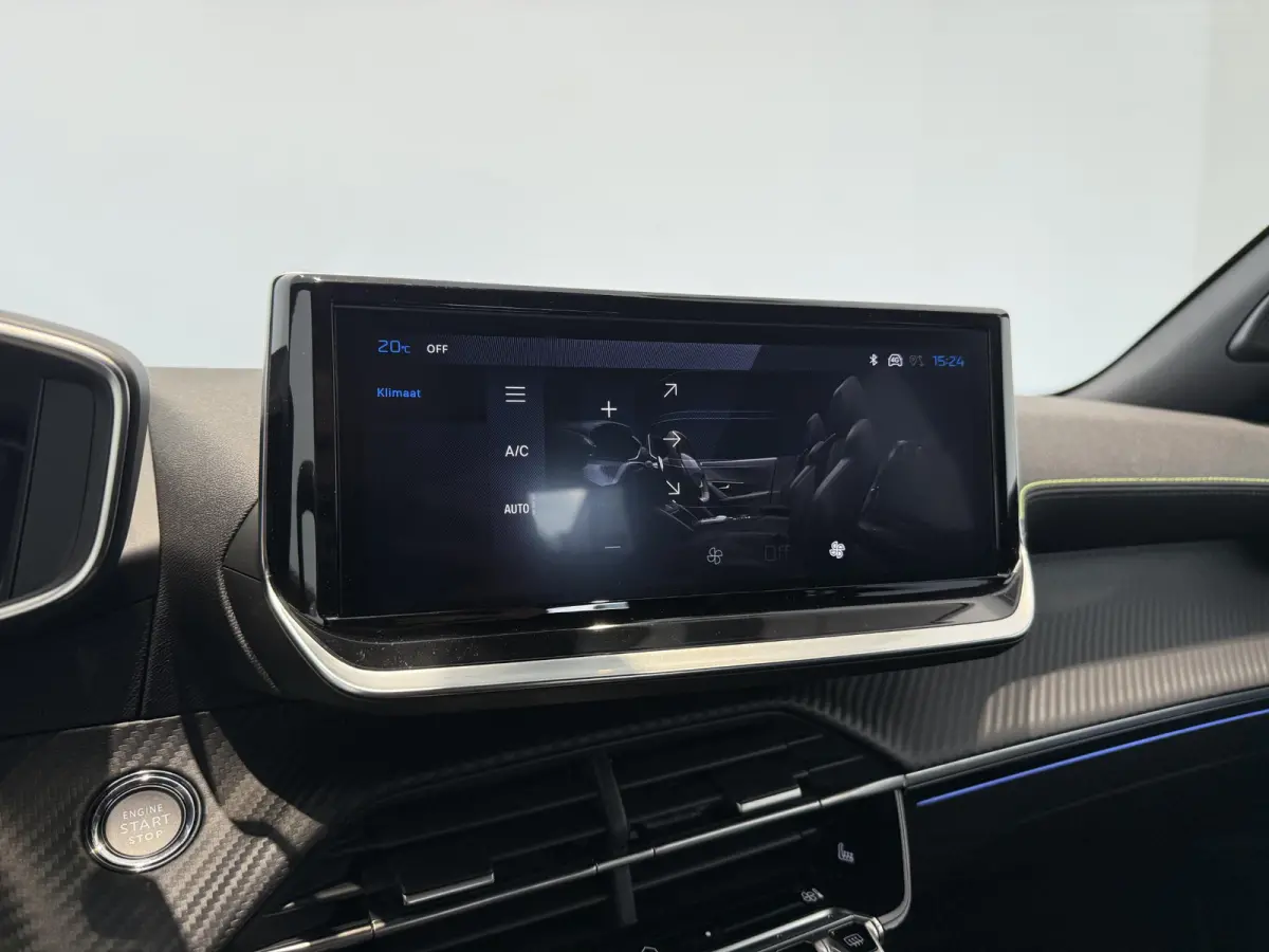 1.2 Hybrid 145 GT | APPLE CARPLAY & ANDROID AUTO | STOELVERWARMING | NAVI | ELEKTRISCHE STOELEN | AUTOMAAT |
