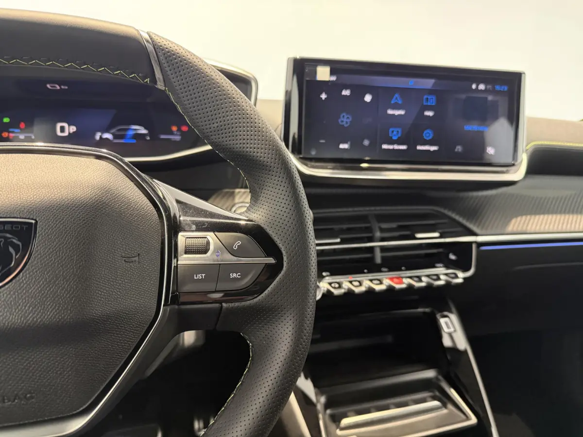 1.2 Hybrid 145 GT | APPLE CARPLAY & ANDROID AUTO | STOELVERWARMING | NAVI | ELEKTRISCHE STOELEN | AUTOMAAT |