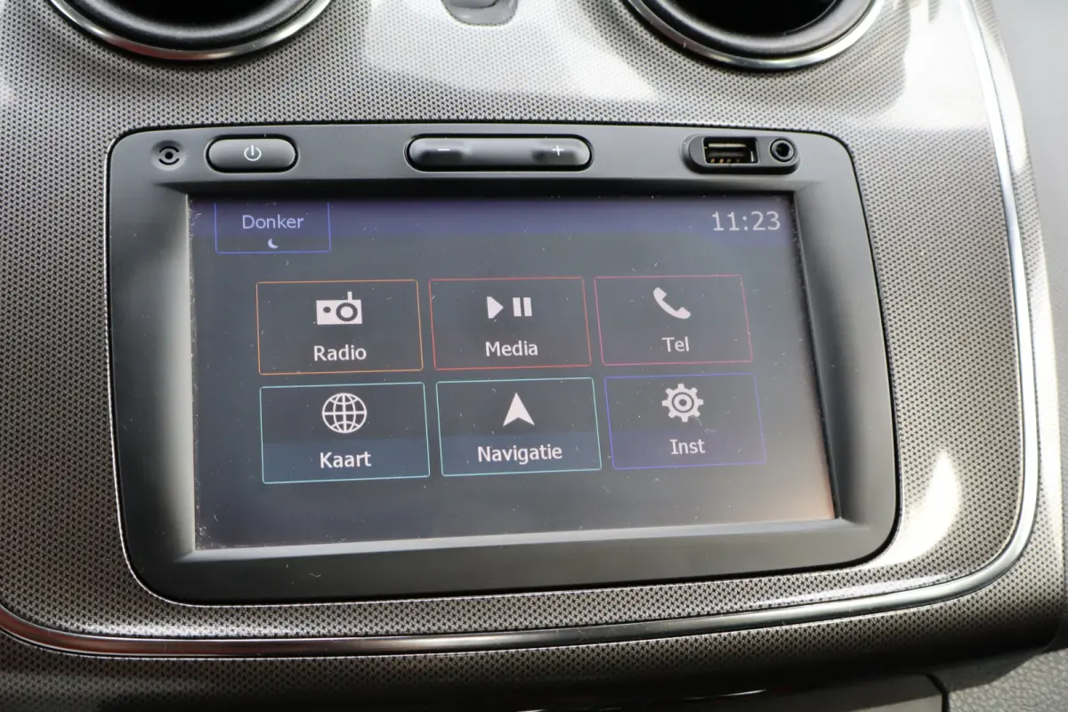 0.9 TCe SL Navi / Airco / Cruise / Trekhaak / Audio / CV