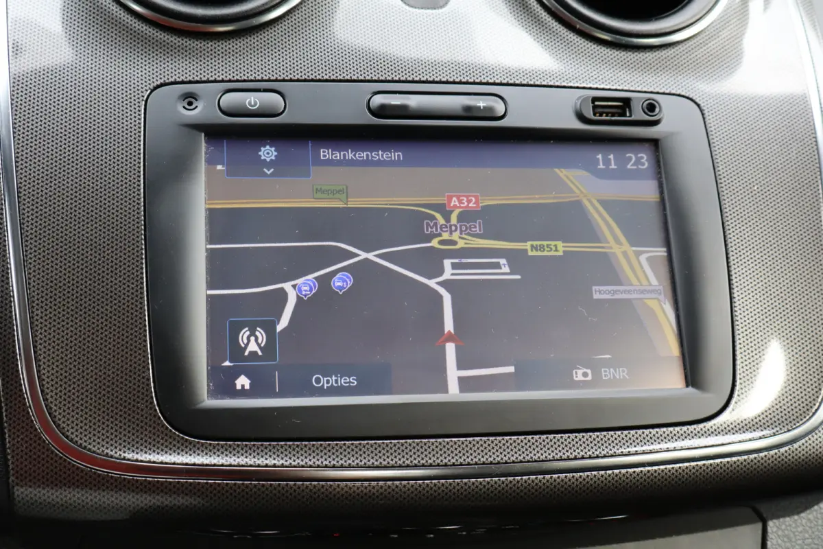 0.9 TCe SL Navi / Airco / Cruise / Trekhaak / Audio / CV