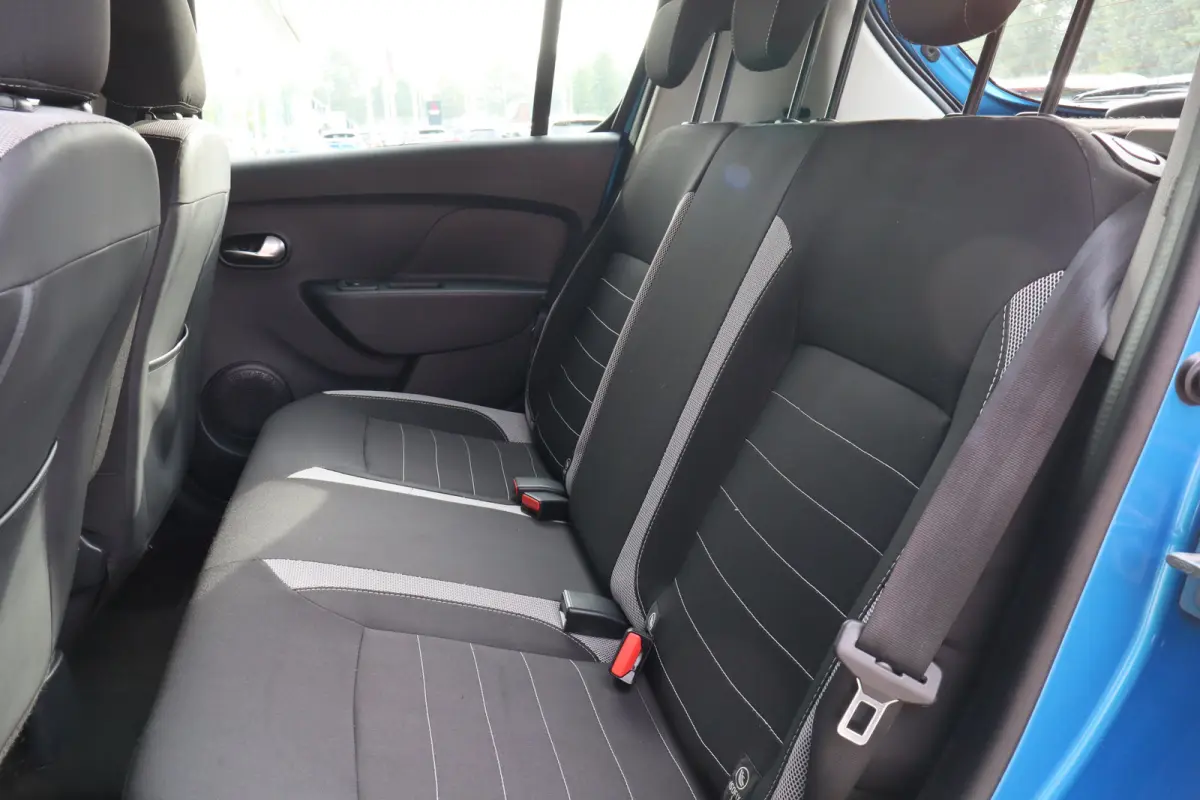 0.9 TCe SL Navi / Airco / Cruise / Trekhaak / Audio / CV