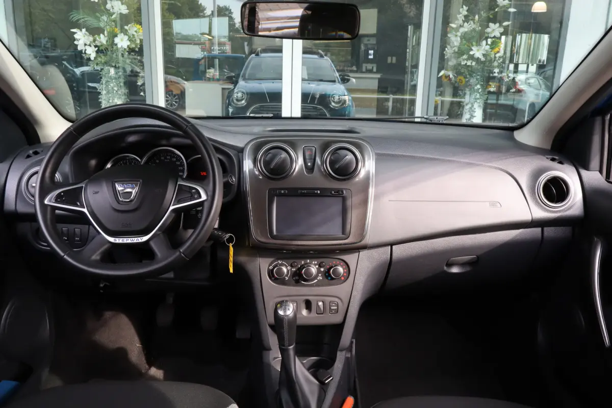 0.9 TCe SL Navi / Airco / Cruise / Trekhaak / Audio / CV