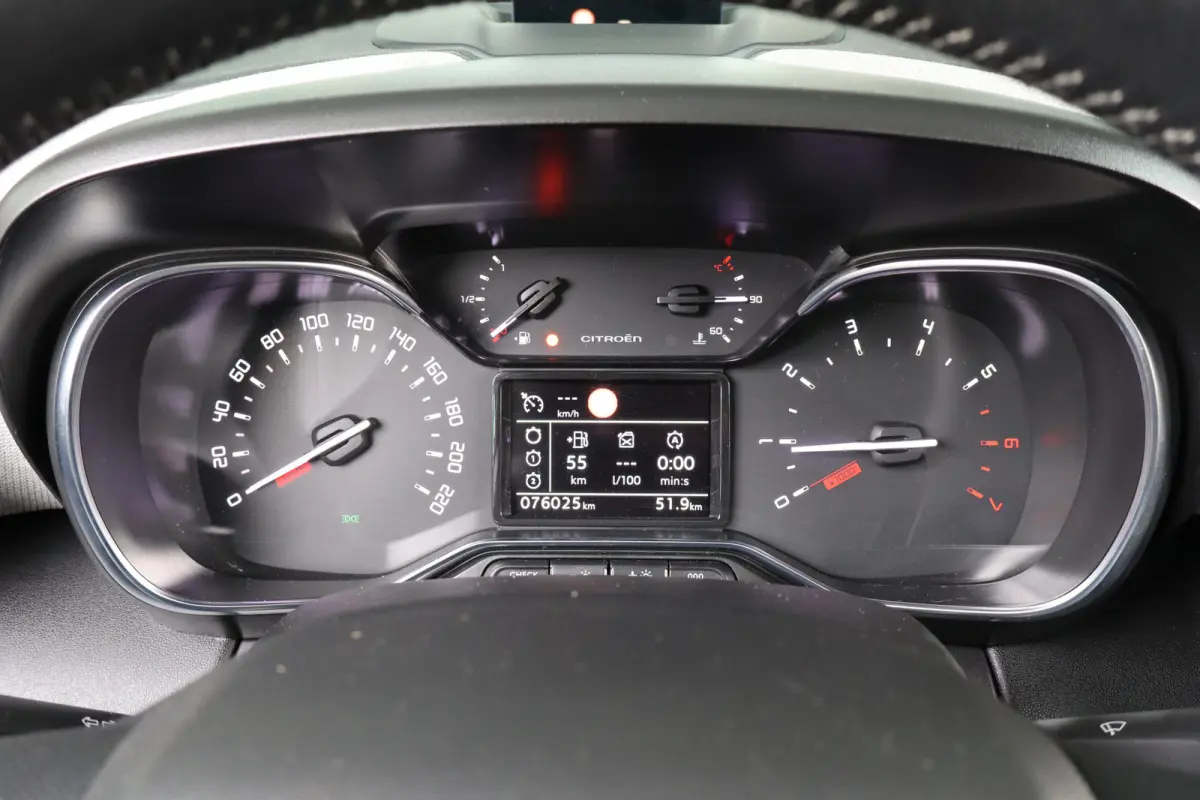 1.2 PureTech S&S Origins Pano / Navi / Head-up / Clima / Audio / Cruise