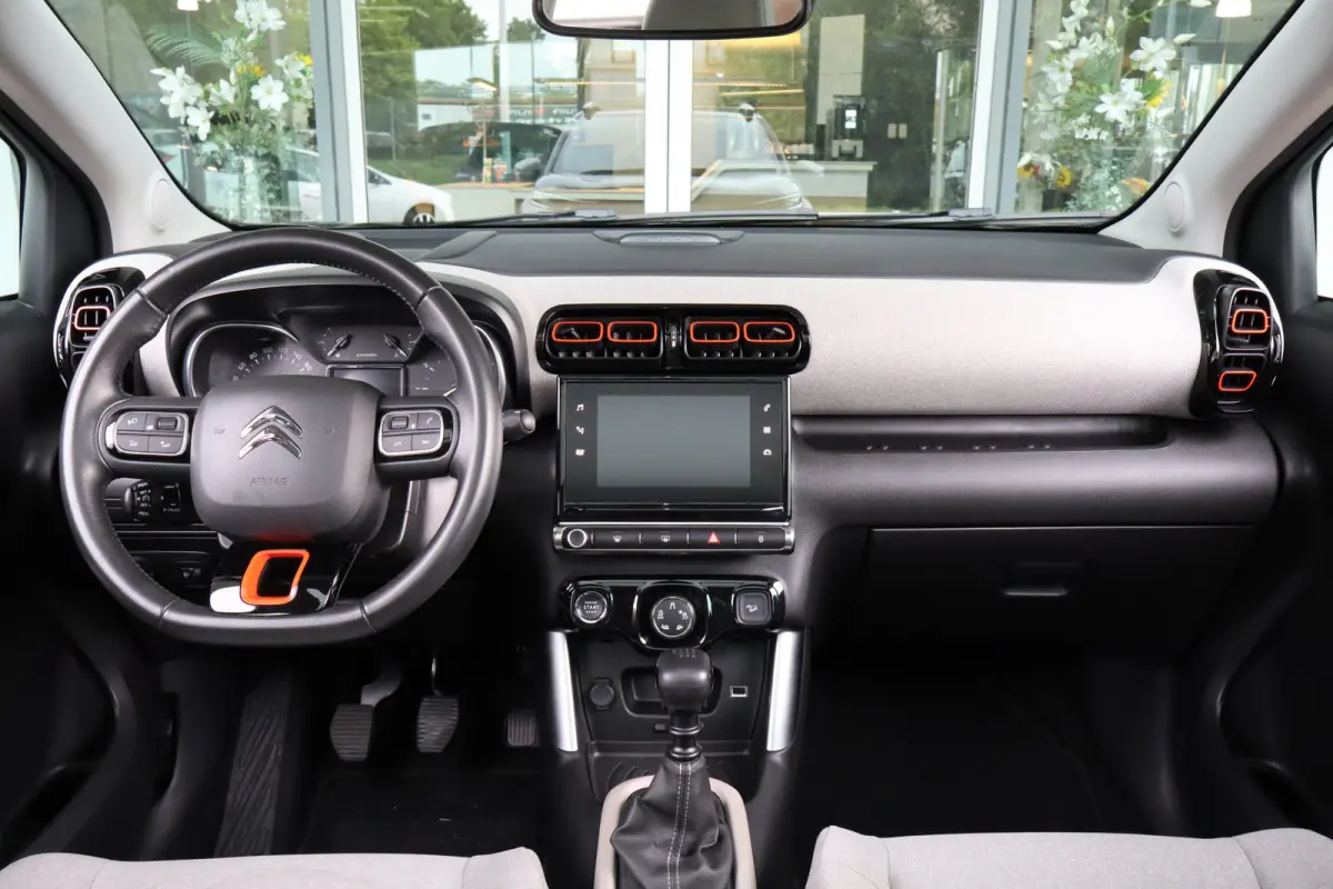 1.2 PureTech S&S Origins Pano / Navi / Head-up / Clima / Audio / Cruise