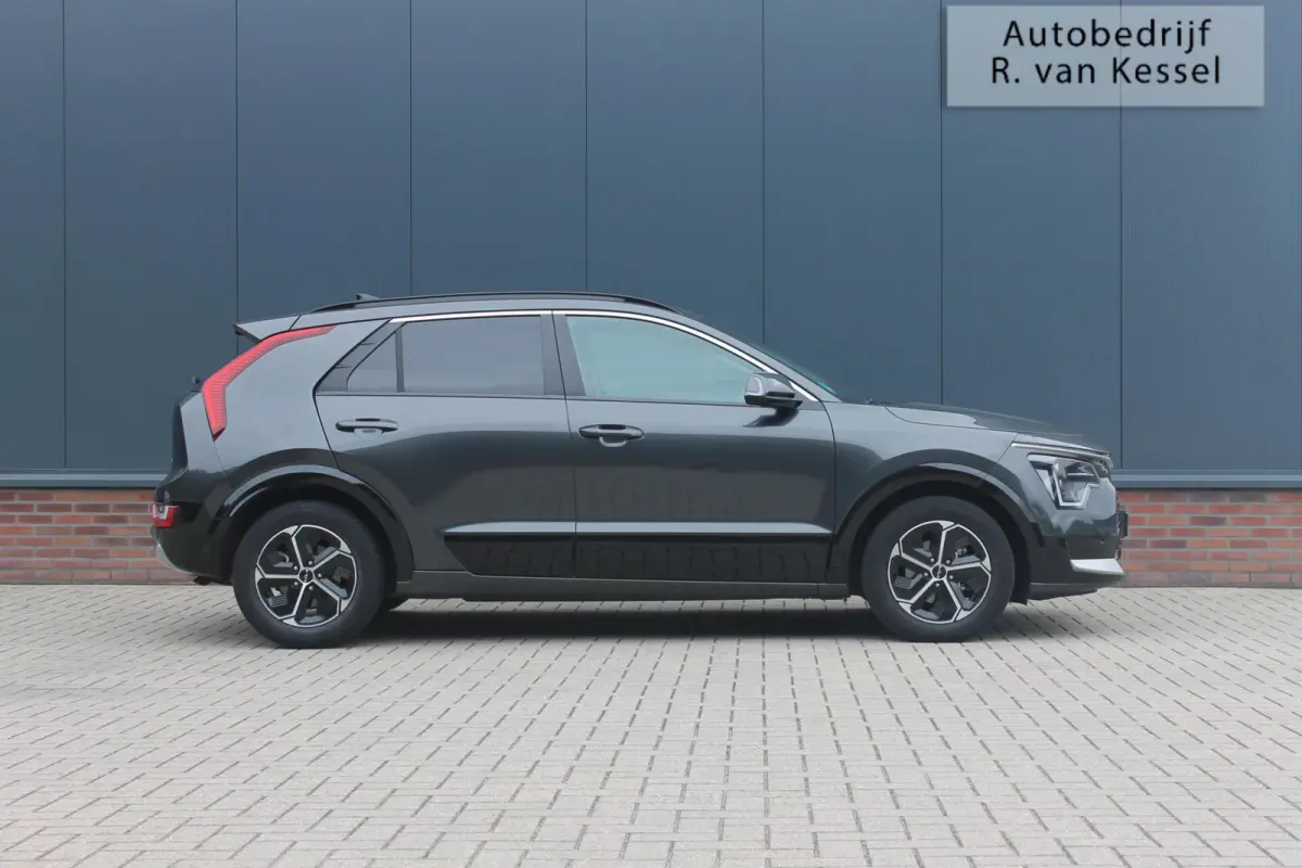 1.6 GDi Hybrid DynamicPlusLine I Leer I Schuifdak I HUD I 1e Eigenaar I NL-auto