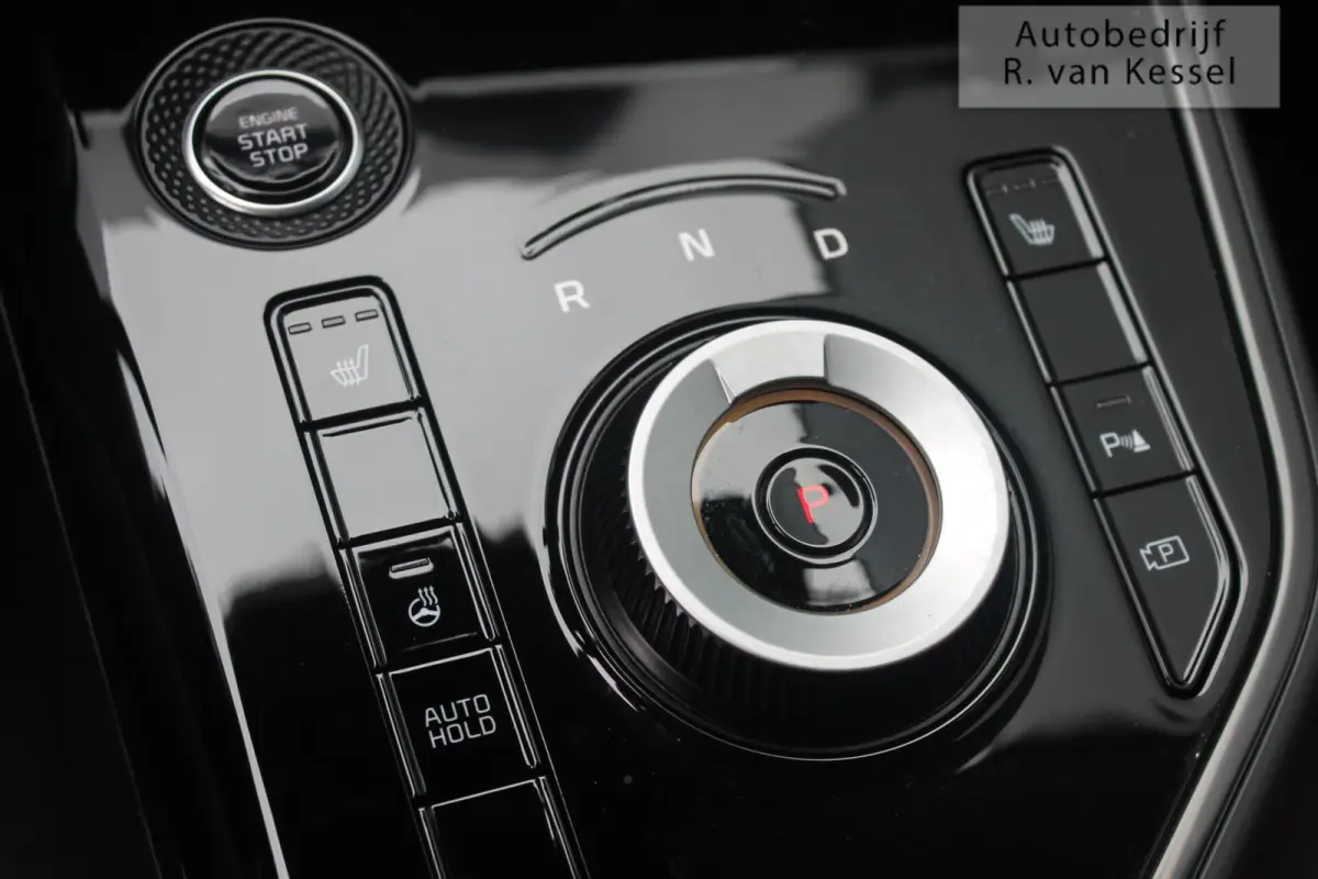 1.6 GDi Hybrid DynamicPlusLine I Leer I Schuifdak I HUD I 1e Eigenaar I NL-auto