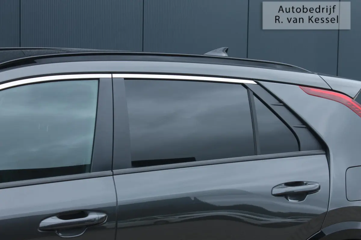 1.6 GDi Hybrid DynamicPlusLine I Leer I Schuifdak I HUD I 1e Eigenaar I NL-auto