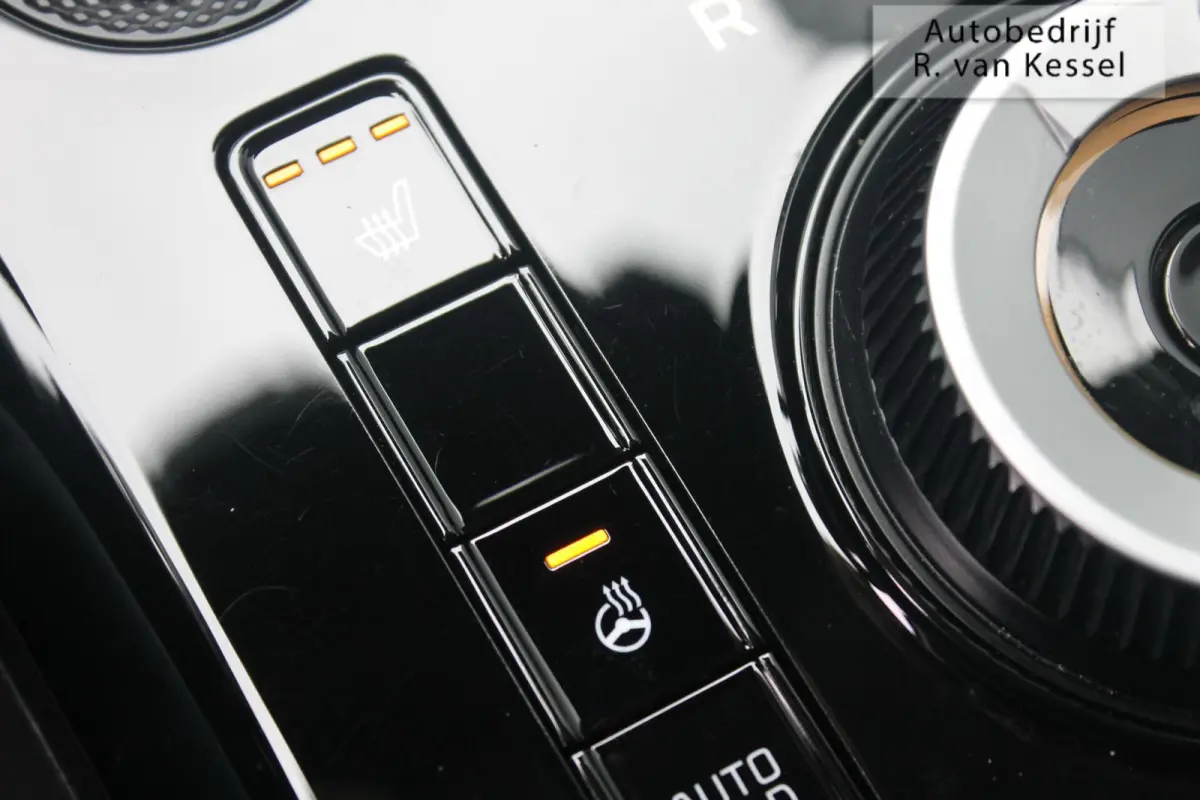 1.6 GDi Hybrid DynamicPlusLine I Leer I Schuifdak I HUD I 1e Eigenaar I NL-auto