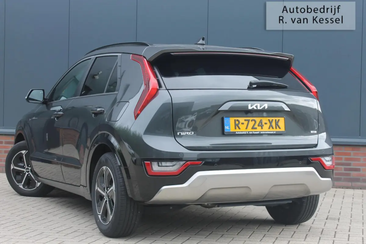 1.6 GDi Hybrid DynamicPlusLine I Leer I Schuifdak I HUD I 1e Eigenaar I NL-auto