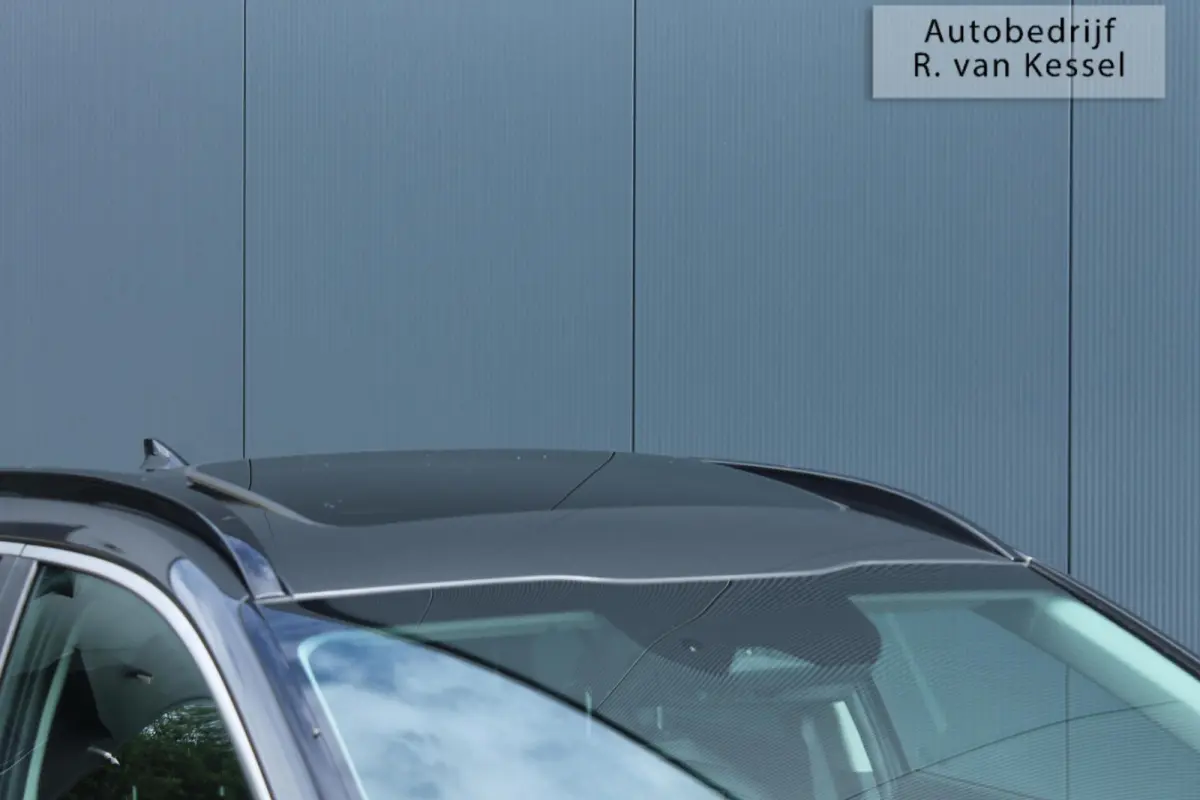1.6 GDi Hybrid DynamicPlusLine I Leer I Schuifdak I HUD I 1e Eigenaar I NL-auto