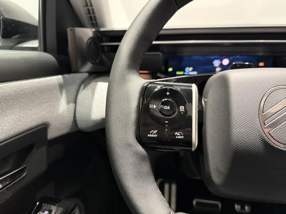 1.2 Hybrid 145 Max l MASSAGE l ELEKT. STOELEN l NAVI l CAMERA l DEMO MODEL!!!!