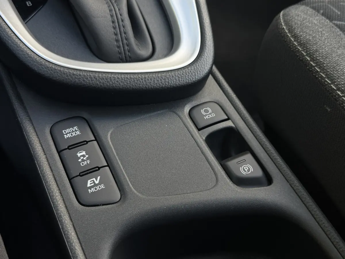1.5 Hybrid 116 pk Dynamic Keyless entry, Stoelverwarming, Dealeronderh