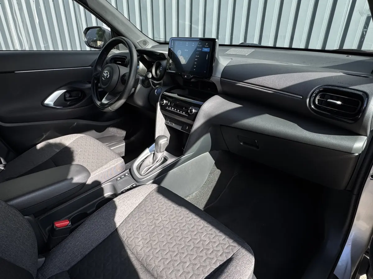 1.5 Hybrid 116 pk Dynamic Keyless entry, Stoelverwarming, Dealeronderh