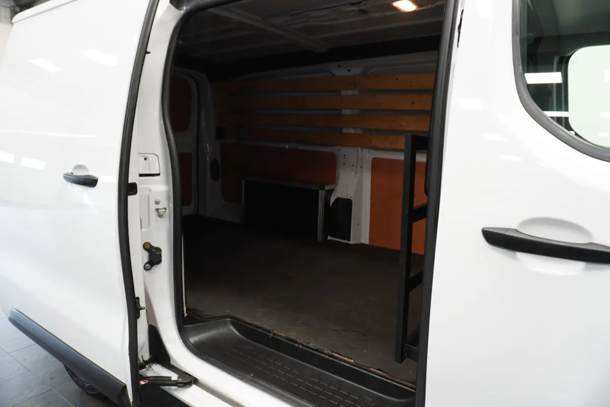 1.5 CDTI L3 EURO 6 - Airco - Navi - Cruise - €12.950,- Excl.