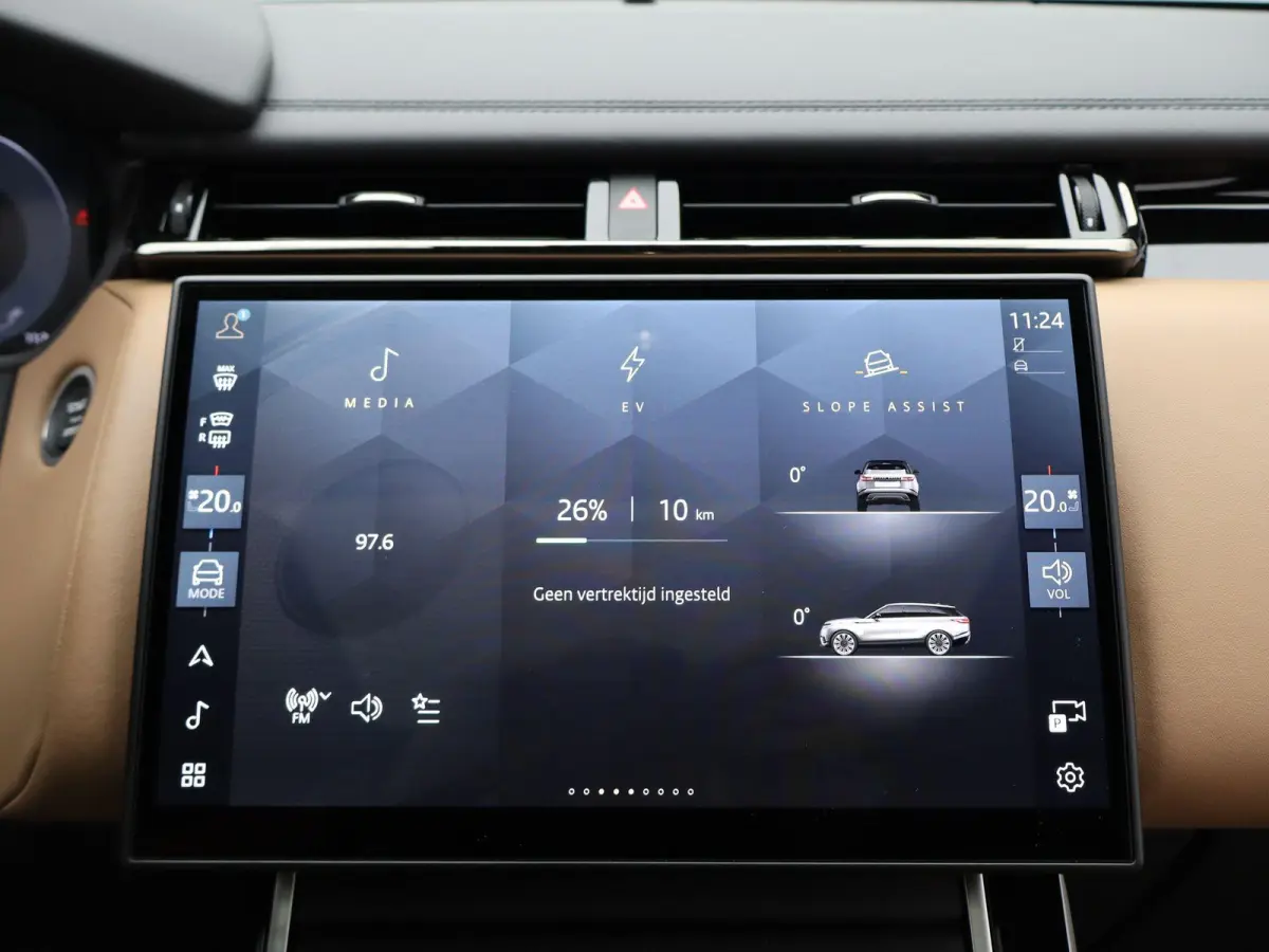 2.0 P400e AWD Autobiography PHEV | Charente Grey (bruin/grijs) | Stoelkoeling | Panoramisch schuifdak |