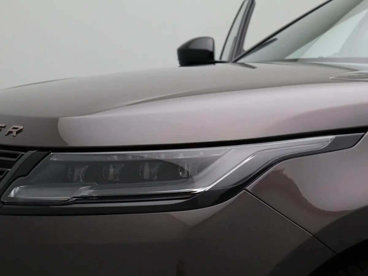 2.0 P400e AWD Autobiography PHEV | Charente Grey (bruin/grijs) | Stoelkoeling | Panoramisch schuifdak |