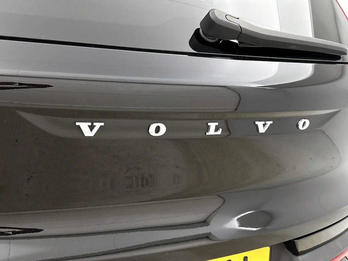 1.5 T5 R-Design PHEV | 98,6% SOH | Lederen Bekleding | Cruise Control | Stoelverwarming | Achteruitrijcamera | Navigatie