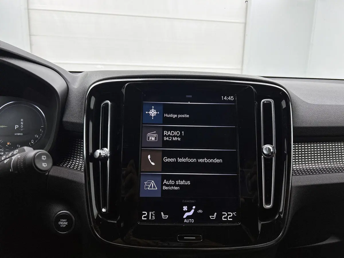 1.5 T5 R-Design PHEV | 98,6% SOH | Lederen Bekleding | Cruise Control | Stoelverwarming | Achteruitrijcamera | Navigatie