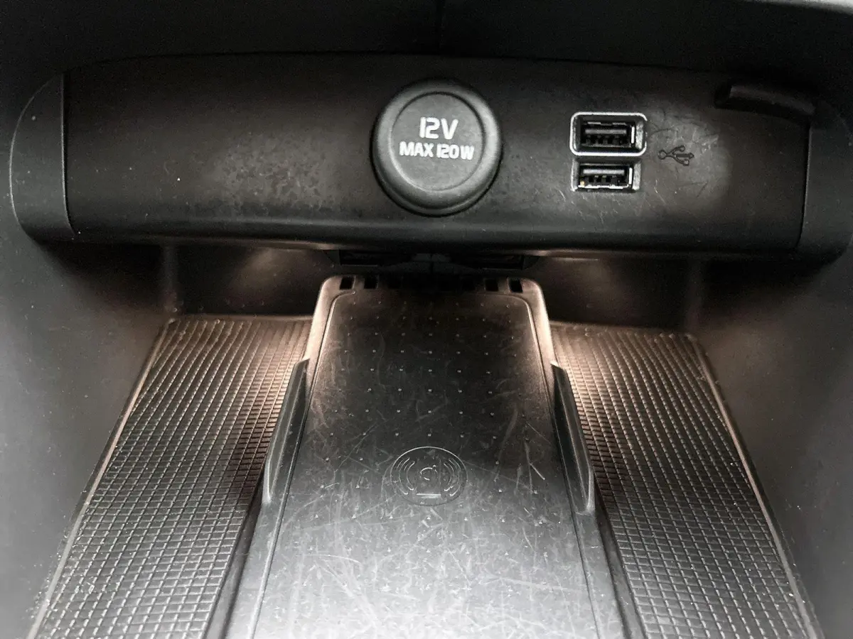 1.5 T5 R-Design PHEV | 98,6% SOH | Lederen Bekleding | Cruise Control | Stoelverwarming | Achteruitrijcamera | Navigatie
