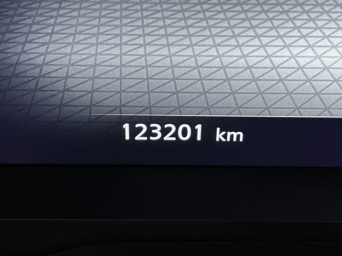 1.3 MHEV Xtronic Tekna Plus 1e Eigenaar | Origineel Nederlands | Trekhaak | Lederen Bekleding | Panoramadak | Head-Up Display