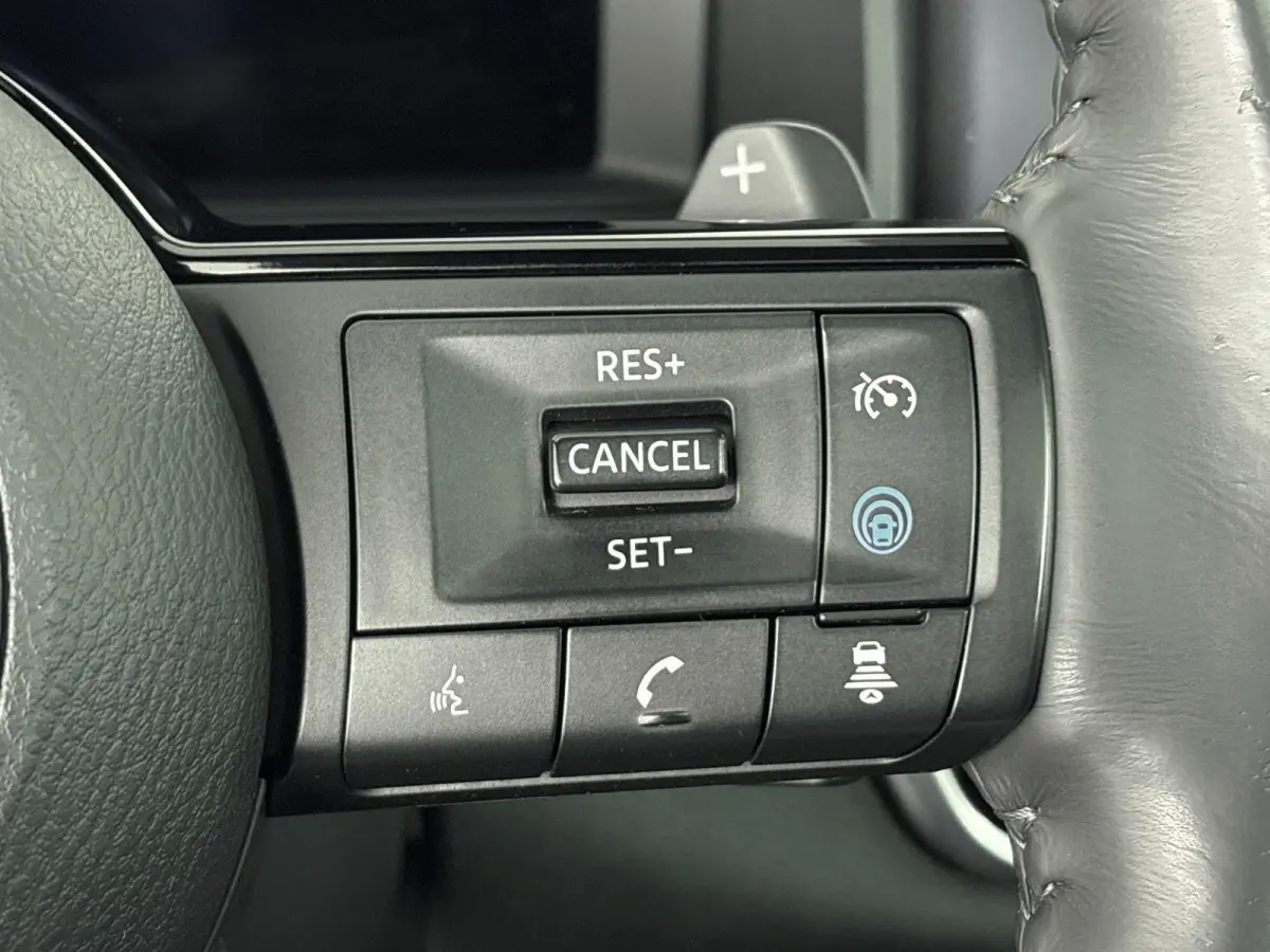 1.3 MHEV Xtronic Tekna Plus 1e Eigenaar | Origineel Nederlands | Trekhaak | Lederen Bekleding | Panoramadak | Head-Up Display