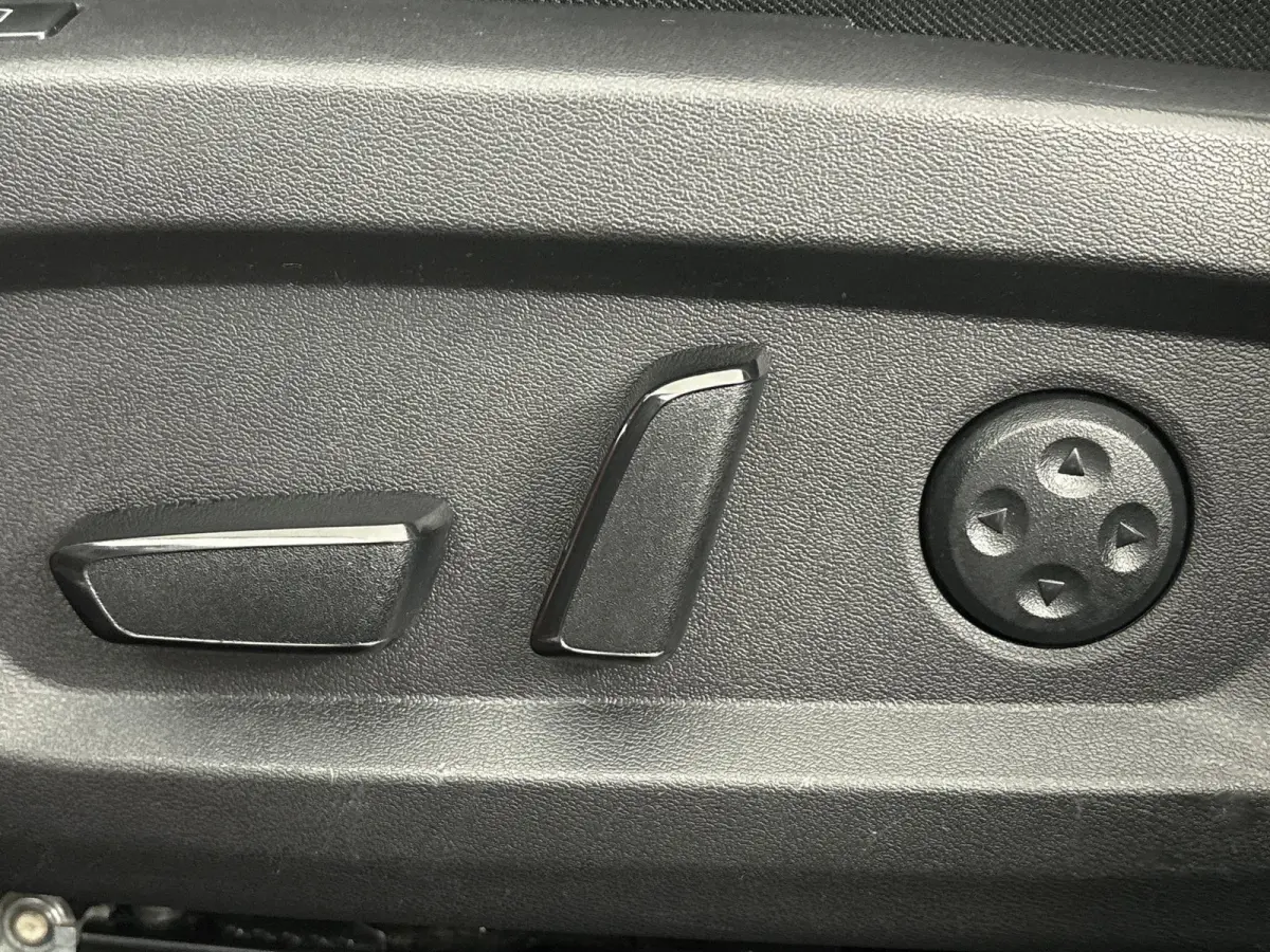 1.3 MHEV Xtronic Tekna Plus 1e Eigenaar | Origineel Nederlands | Trekhaak | Lederen Bekleding | Panoramadak | Head-Up Display
