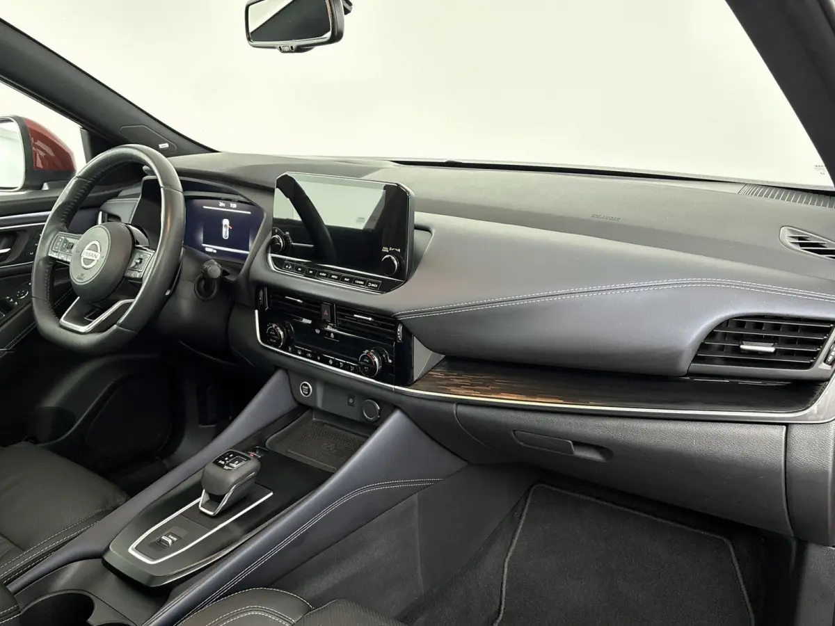 1.3 MHEV Xtronic Tekna Plus 1e Eigenaar | Origineel Nederlands | Trekhaak | Lederen Bekleding | Panoramadak | Head-Up Display