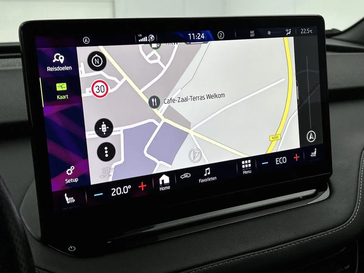 80 Origineel Nederlands | 92,1% SOH | Trekhaak | HEV | Cruise Control | Stoelverwarming | Stuurverwarming | Parkeersensoren Voor en Achter | Achteruitrijcamera | 360 Camera