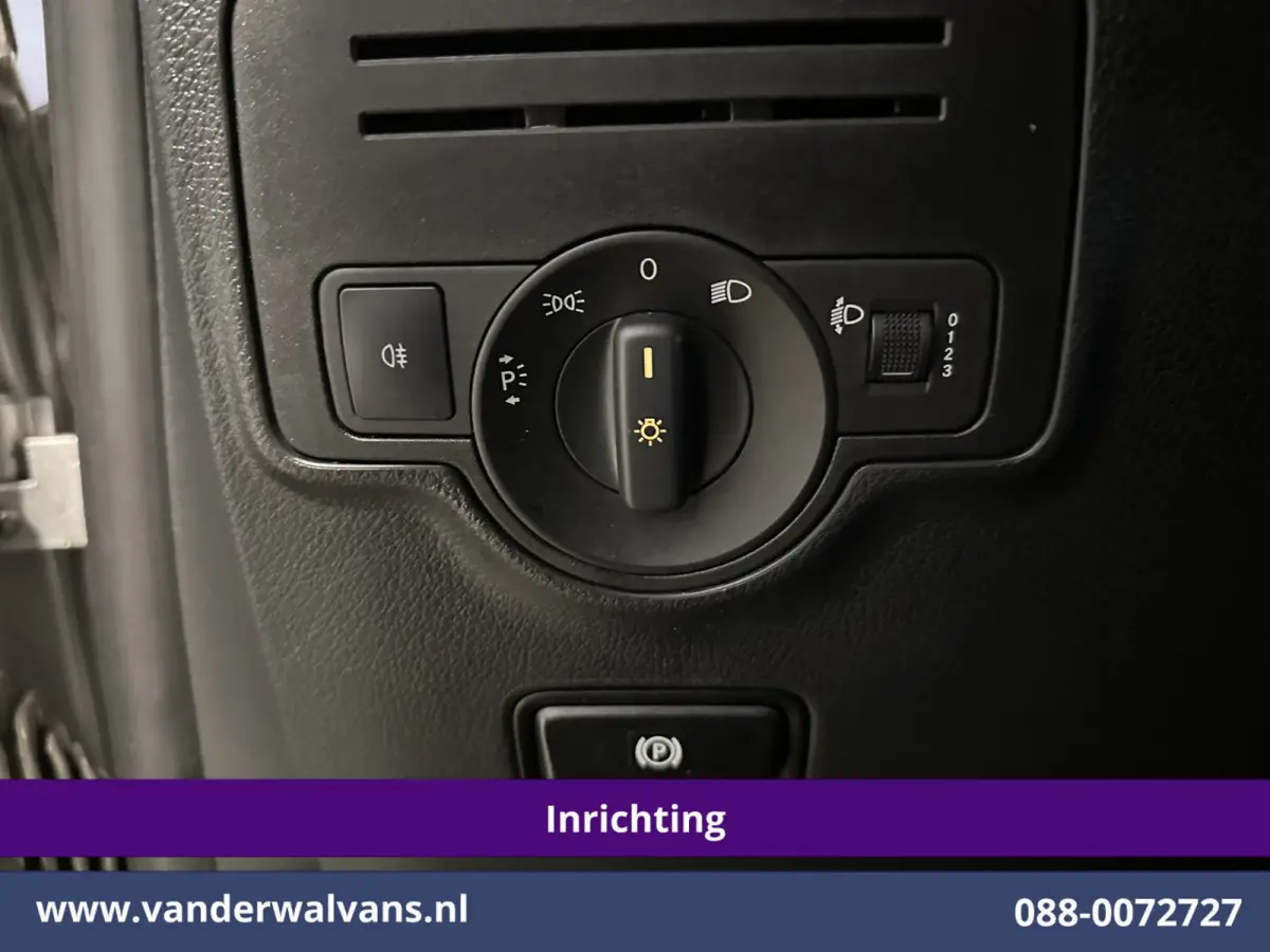 114 CDI 136pk RWD L2H1 Inrichting Euro6 Airco | Camera | Navigatie | Cruisecontrol | Trekhaak Bijrijdersbank, Achterklep