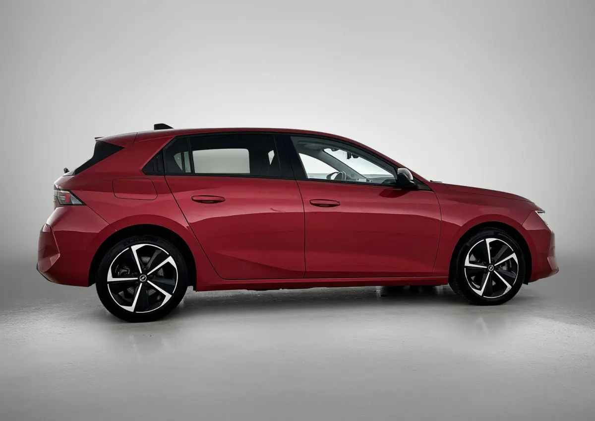 1.6 Hybrid Business Edition 1e Eigenaar | 89,5% SOH | Origineel Nederlands | MHEV | Stuur en Stoel Verwarming |