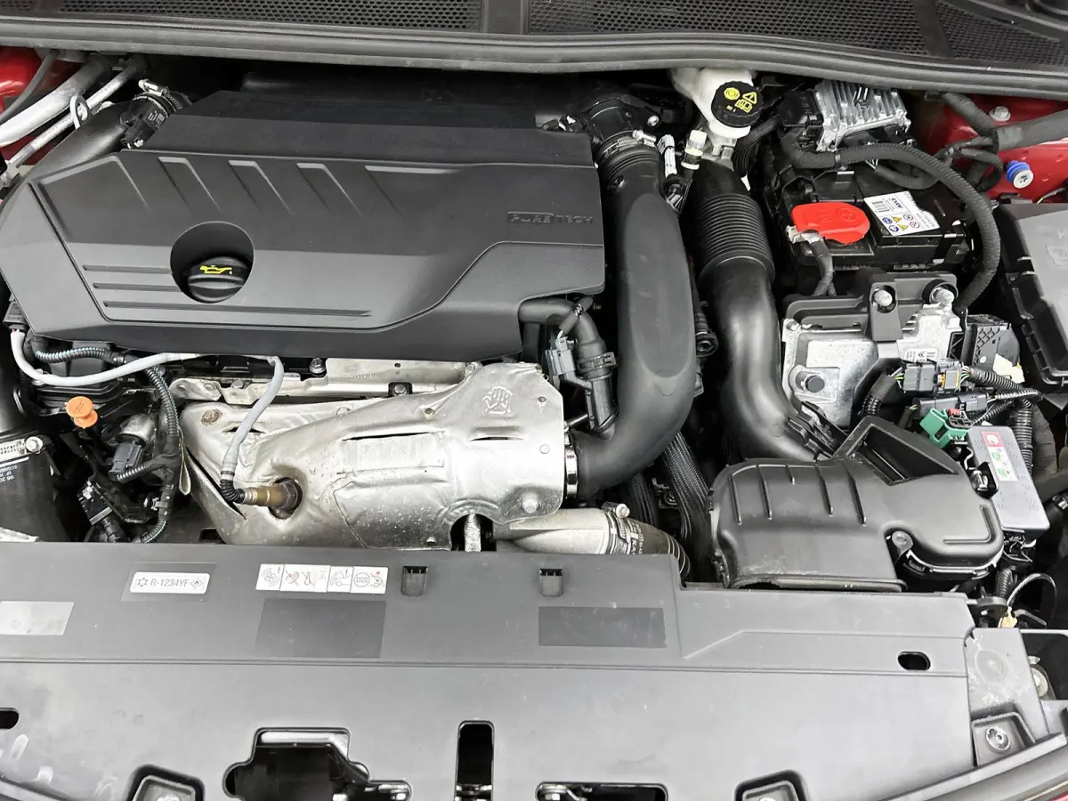 1.6 Hybrid Business Edition 1e Eigenaar | 89,5% SOH | Origineel Nederlands | MHEV | Stuur en Stoel Verwarming |
