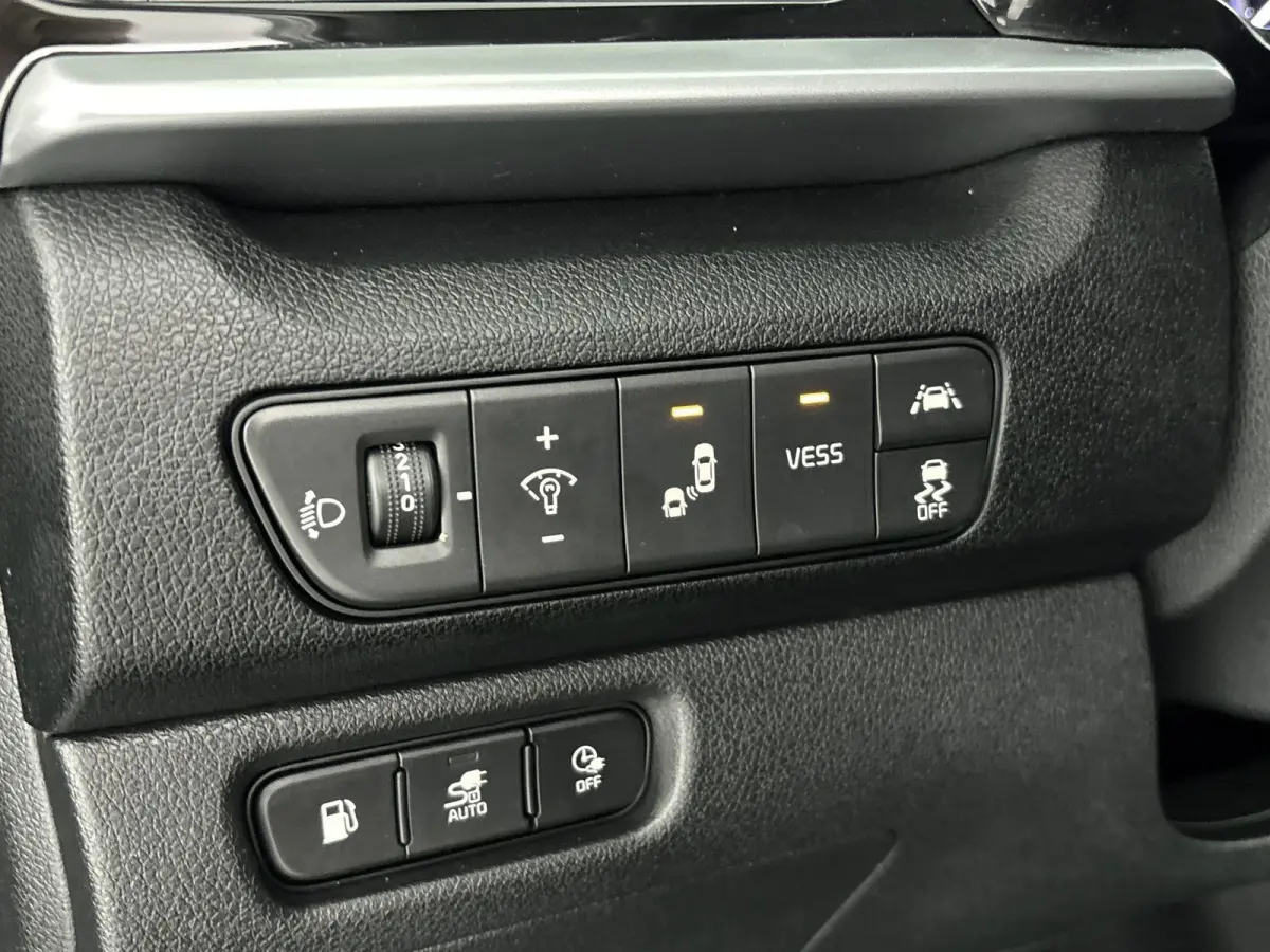 1.6 GDi PHEV DynamicLine Trekhaak | Apple Carplay | Android Auto | Adaptive Cruise Control | Achteruitrijcamera | Stoel- en Stuurverwarming