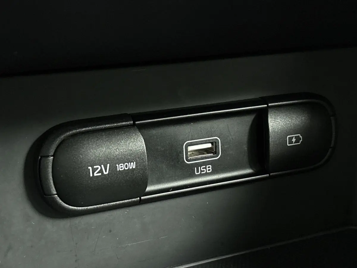 1.6 GDi PHEV DynamicLine Trekhaak | Apple Carplay | Android Auto | Adaptive Cruise Control | Achteruitrijcamera | Stoel- en Stuurverwarming