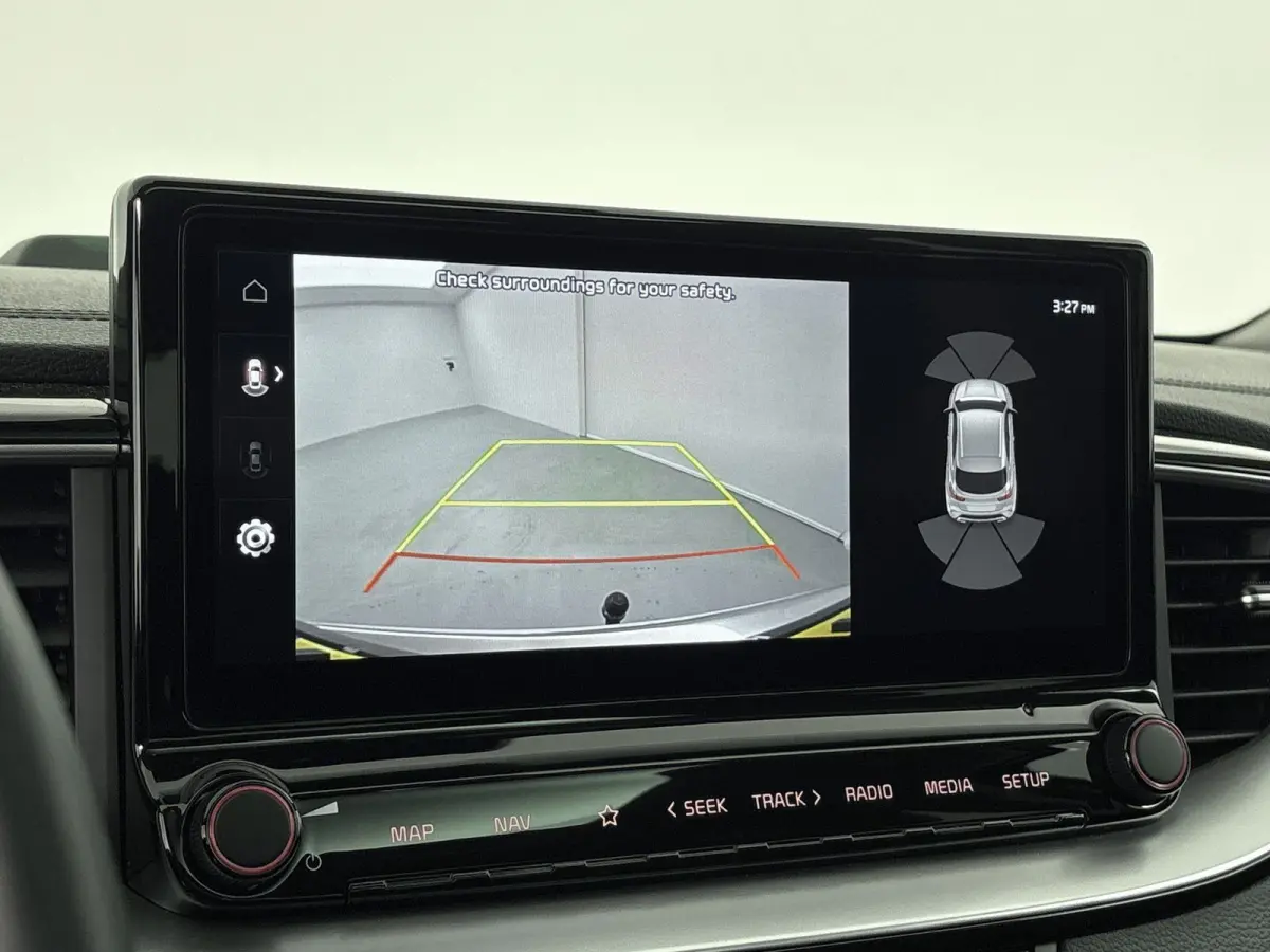 1.6 GDi PHEV ExecutiveLine Origineel Nederlands Voertuig | 94,6% SOH | Automaat | Trekhaak | Panorama en Schuif Kantel Dak | Parkeersensoren Voor en Achter | Achteruitrijcamera | Stoelverwar