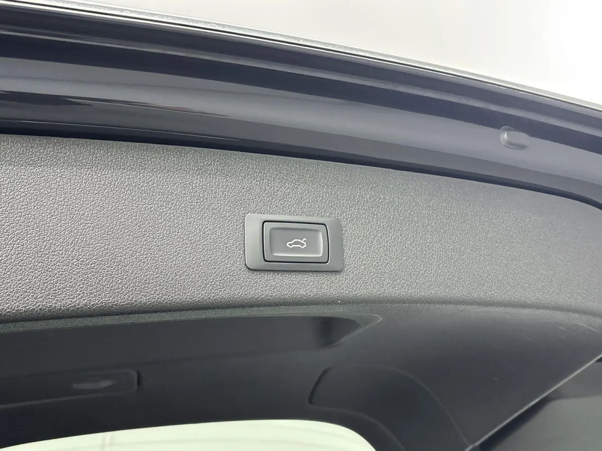 2.0 TFSI quattro Adrenalin Sport 1e Eigenaar | Origineel Nederlands Voertuig | Automaat | S-Line | Parkeersensoren voor en achter | Navigatie | Cruise Control