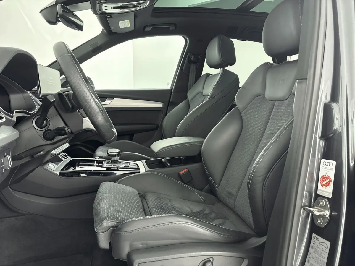 55 TFSI e S edition PHEV | 100% SOH | 1e Eigenaar | Automaat | Stoelverwarming | Panorama en Schuif Kantel Dak | Cruise Control | Achteruitrijcamera
