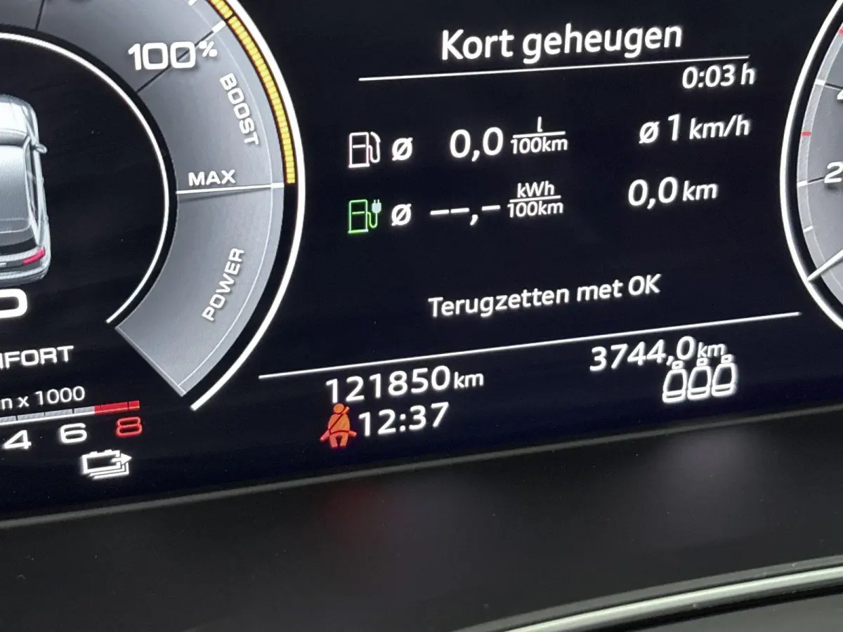55 TFSI e S edition PHEV | 100% SOH | 1e Eigenaar | Automaat | Stoelverwarming | Panorama en Schuif Kantel Dak | Cruise Control | Achteruitrijcamera