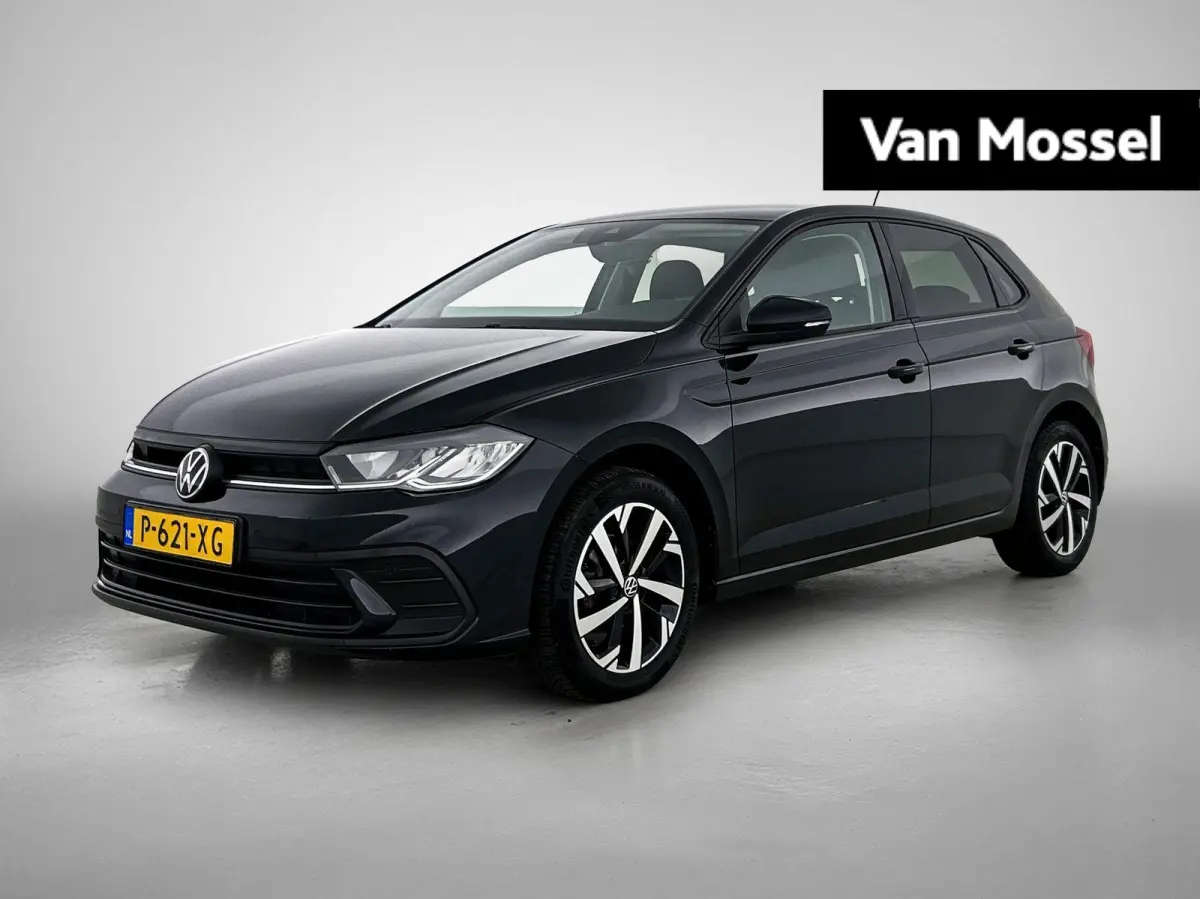 1.0 TSI Life Business 95 PK | Airco | Navigatie | Stoelverwarming | Adaptive Cruise Control | Lane Assist | Parkeersensoren | Lichtmetalenvelgen |