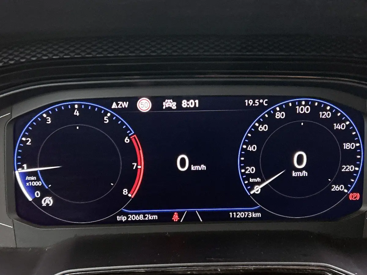 1.0 TSI Life Business 95 PK | Airco | Navigatie | Stoelverwarming | Adaptive Cruise Control | Lane Assist | Parkeersensoren | Lichtmetalenvelgen |