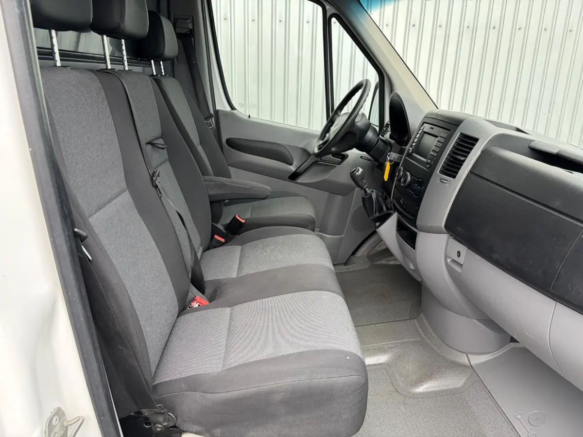 35 2.0 TDI L2H2*NAVI*CAM*CRUISE*A/C*HAAK*3PERS*