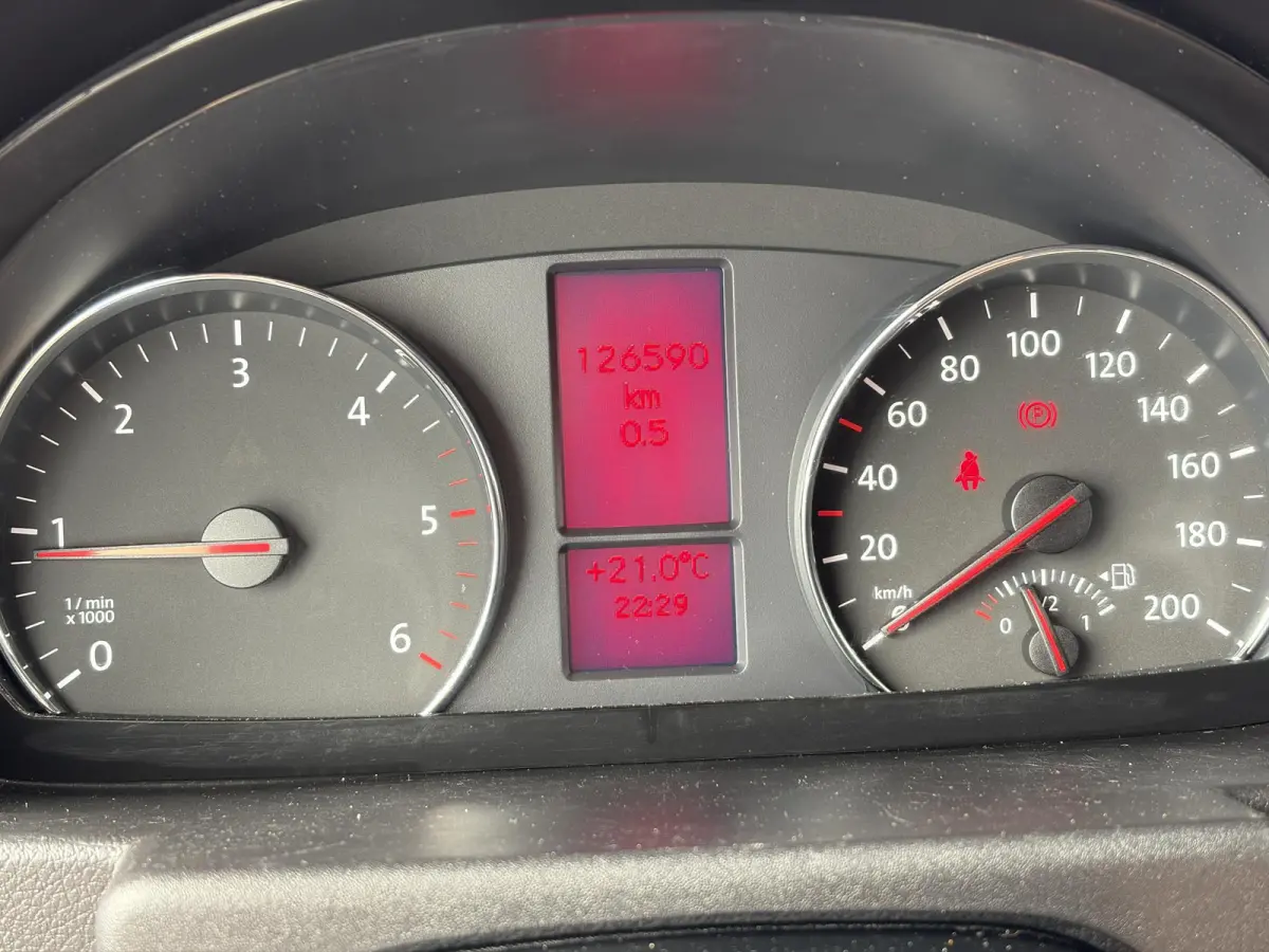 35 2.0 TDI L2H2*NAVI*CAM*CRUISE*A/C*HAAK*3PERS*
