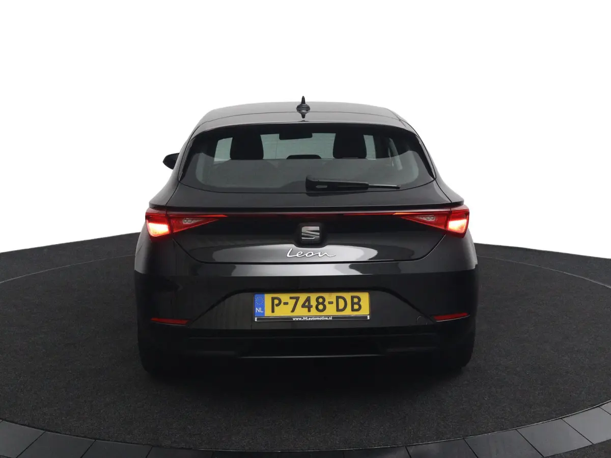 1.0 TSI Style*LED*ECC*KEYLESS*CRUISE*CARPLAY*
