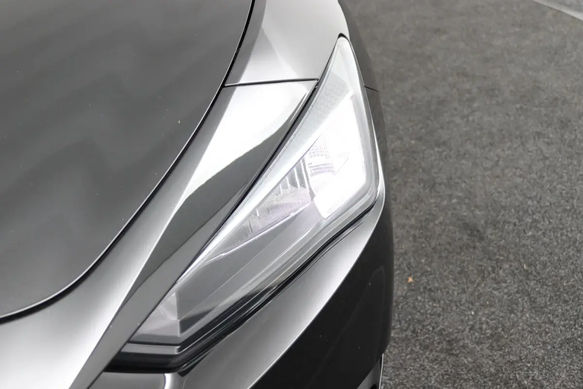 1.0 TSI Style*LED*ECC*KEYLESS*CRUISE*CARPLAY*
