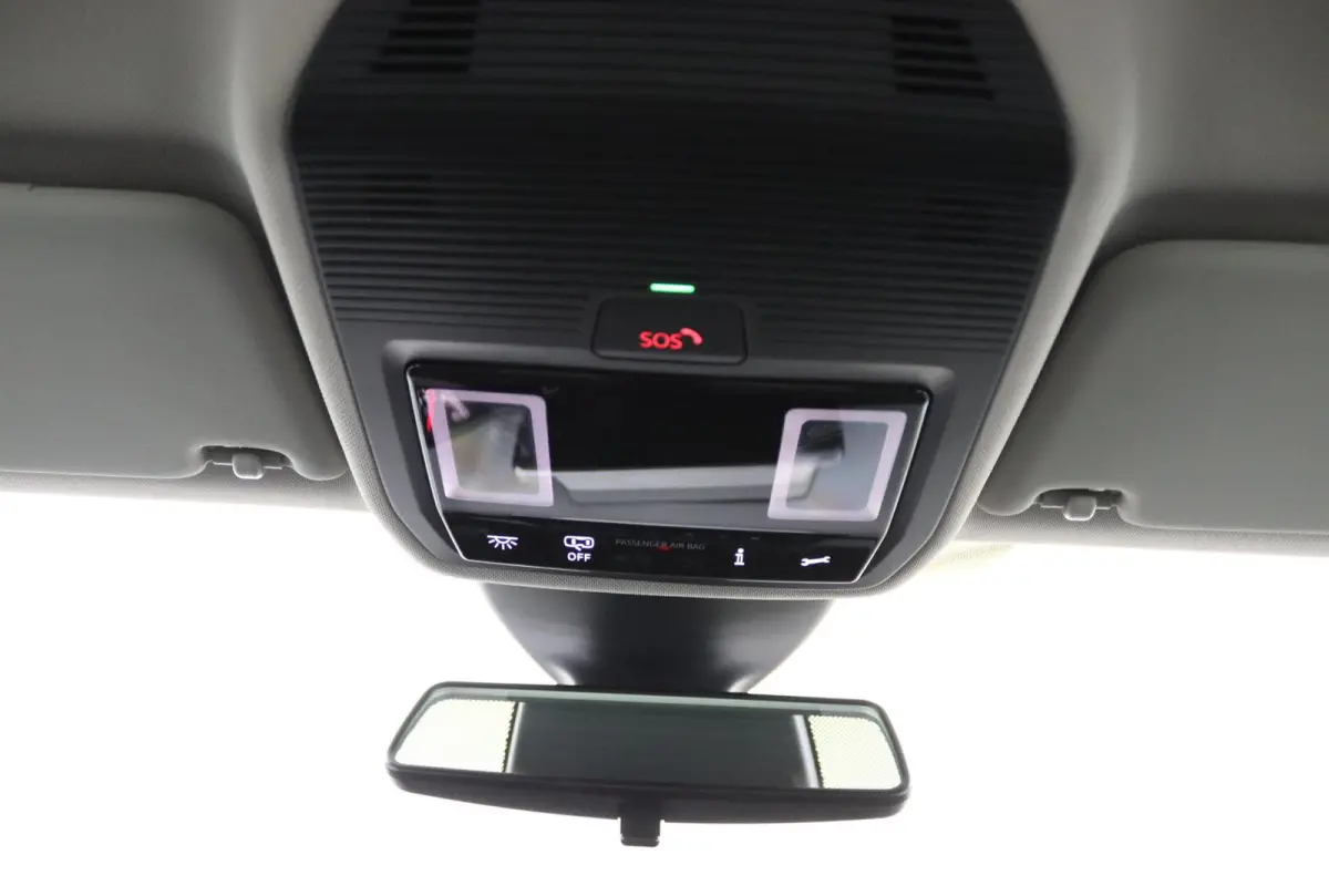 1.0 TSI Style*LED*ECC*KEYLESS*CRUISE*CARPLAY*