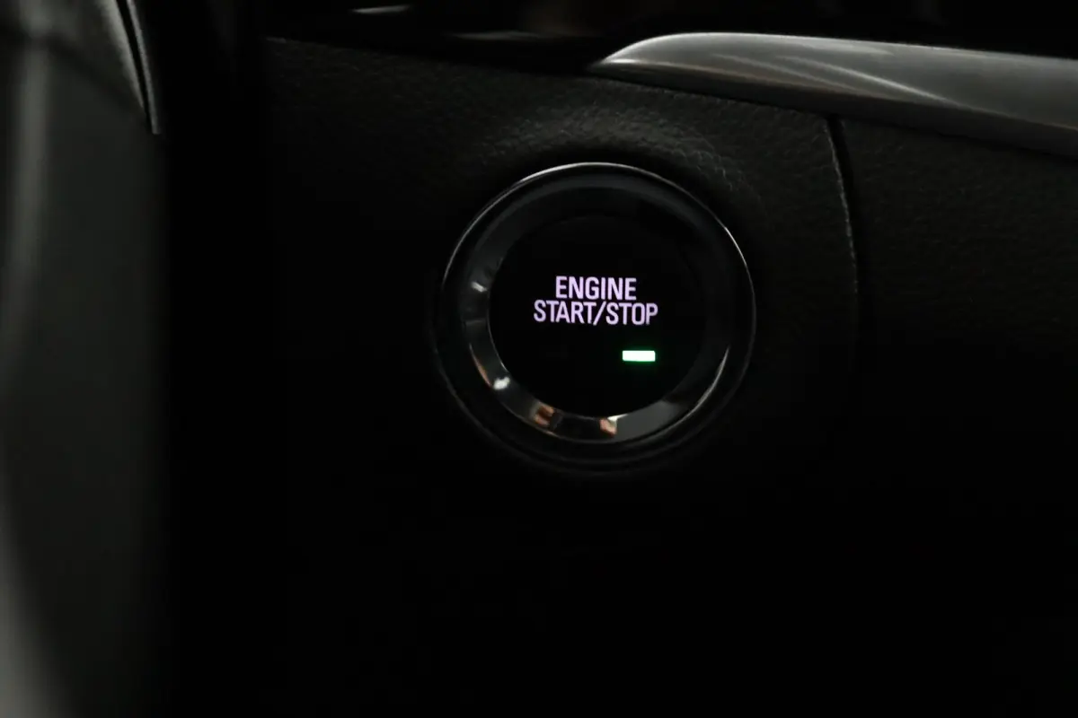 1.2*NAVI*ECC*CAM*CRUISE*HAAK*TEL*LED*
