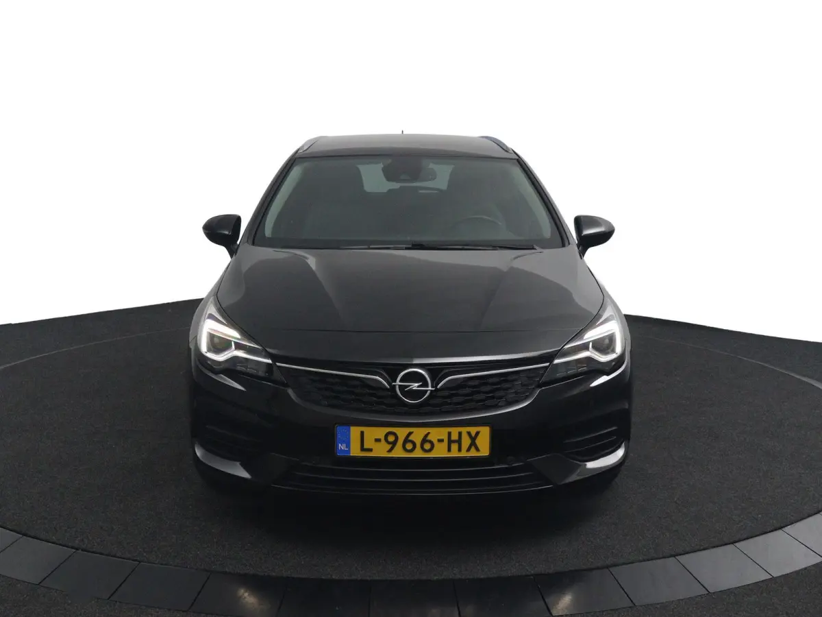 1.2*NAVI*ECC*CAM*CRUISE*HAAK*TEL*LED*